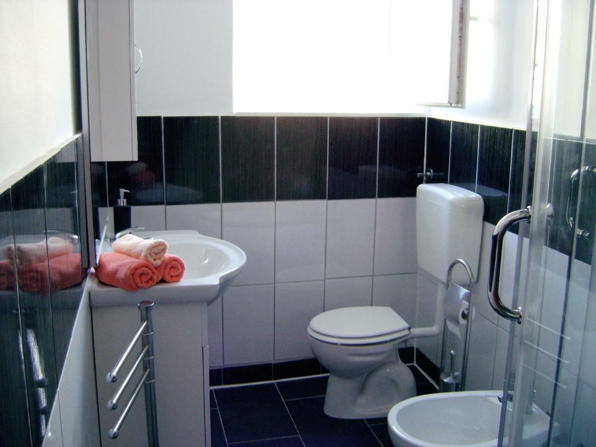 Apartment Veronica Спліт Екстер'єр фото