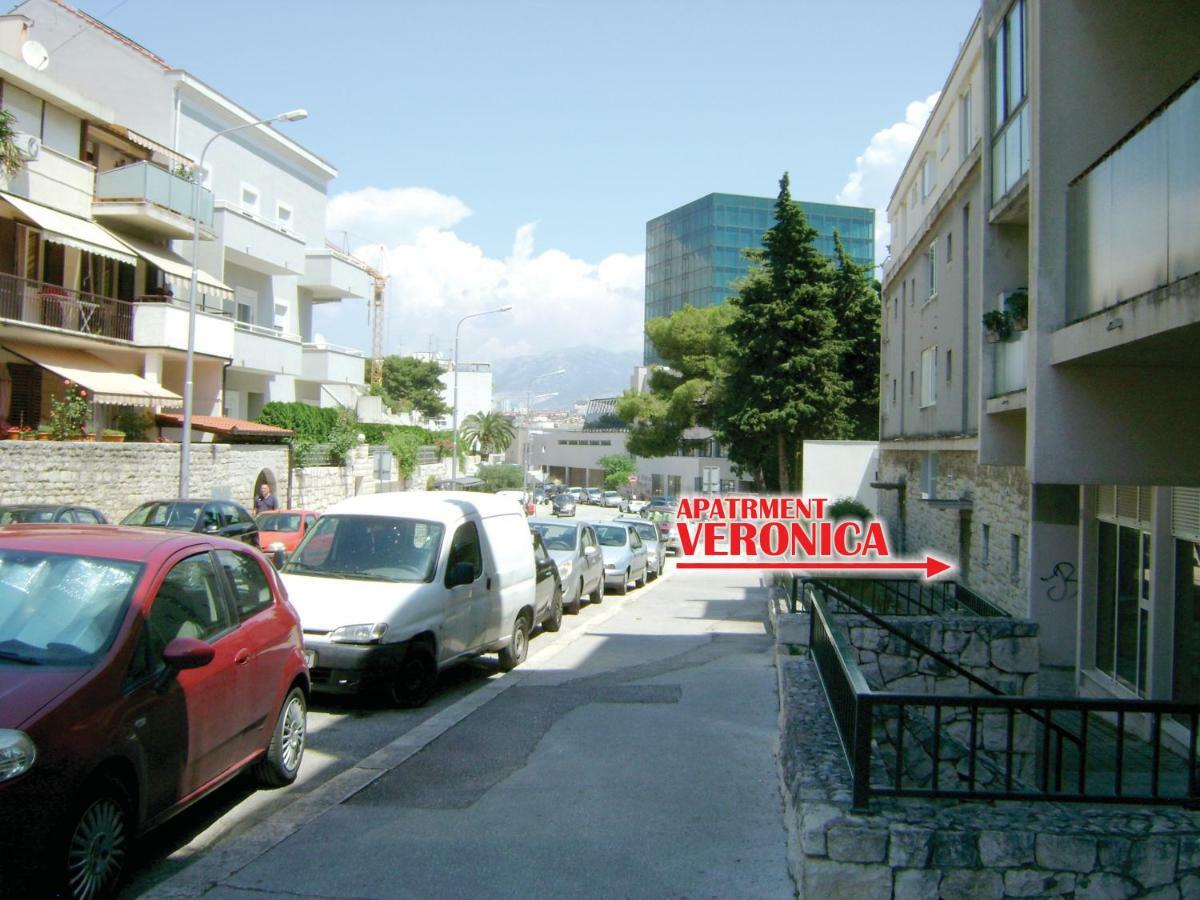 Apartment Veronica Спліт Екстер'єр фото
